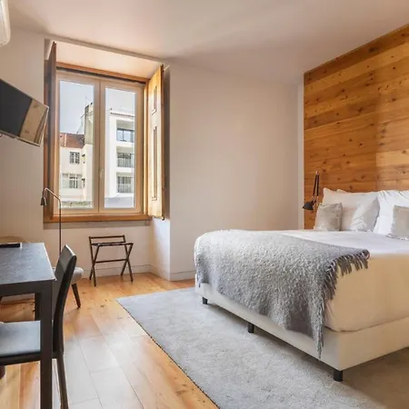 Plum Guide - Sterling Copper Apartment
