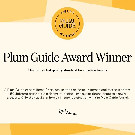 Plum Guide - Sterling Copper